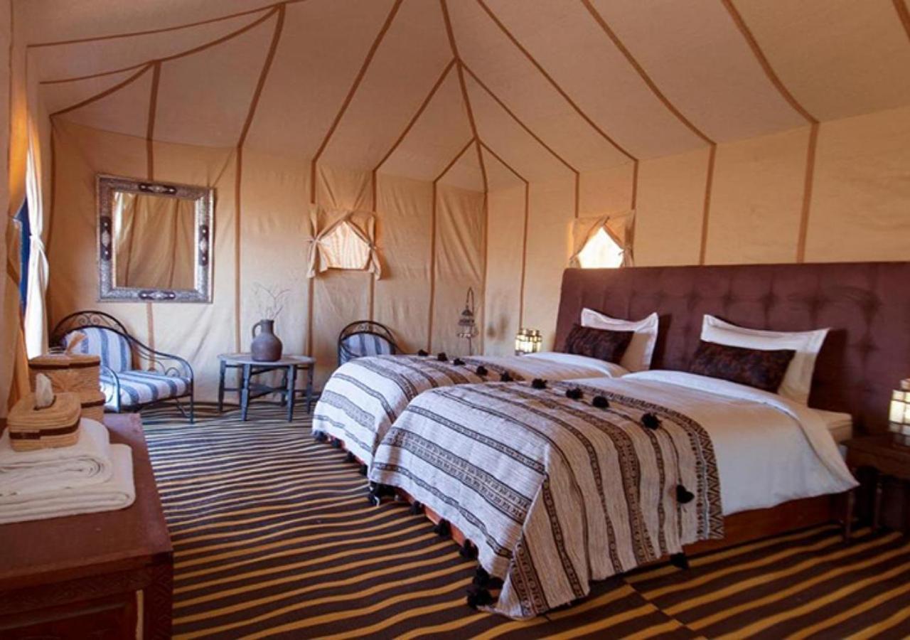 Amazing Luxury Camp Hotel Мерцуга Екстериор снимка