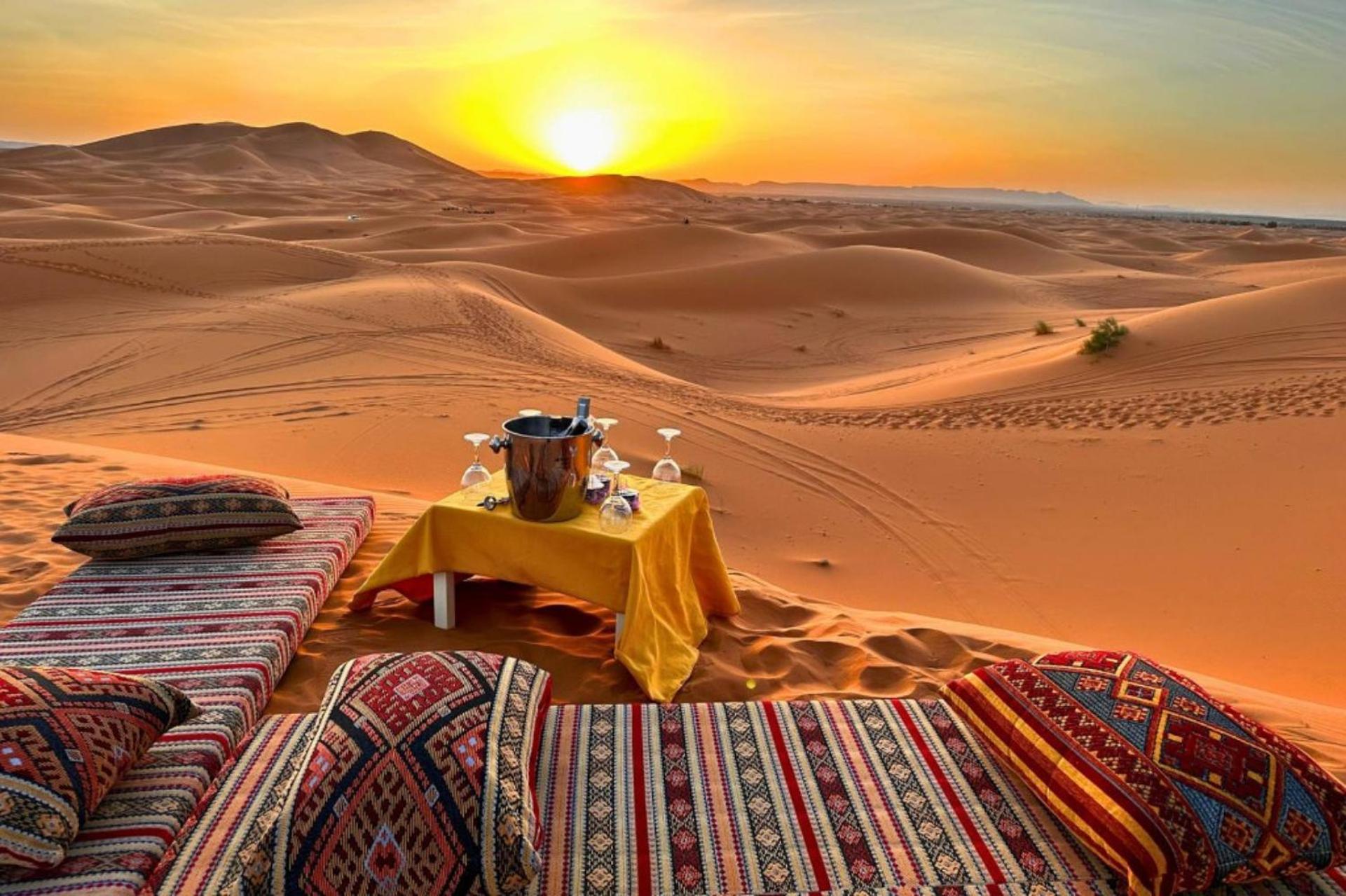 Amazing Luxury Camp Hotel Мерцуга Екстериор снимка